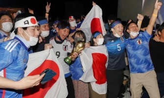 Das japanische Team wird von Fans unterstützt