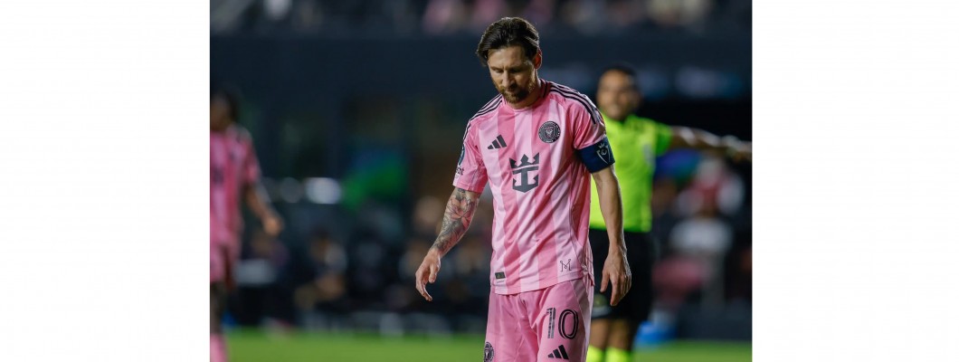 Nimm das Trikot vom frustrierten Messi