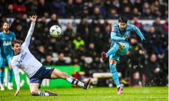 Son Heung-min trifft zweimal, während Tottenham weiterkommt